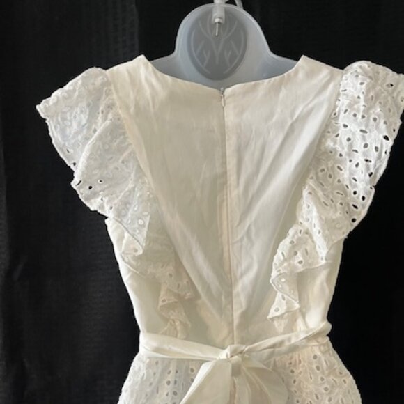 Beautiful Flutter Sleeve Eyelet Top ~ 100% Cotton - Picture 6 of 8